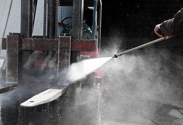 Best Graffiti Removal  in Faribault, MN